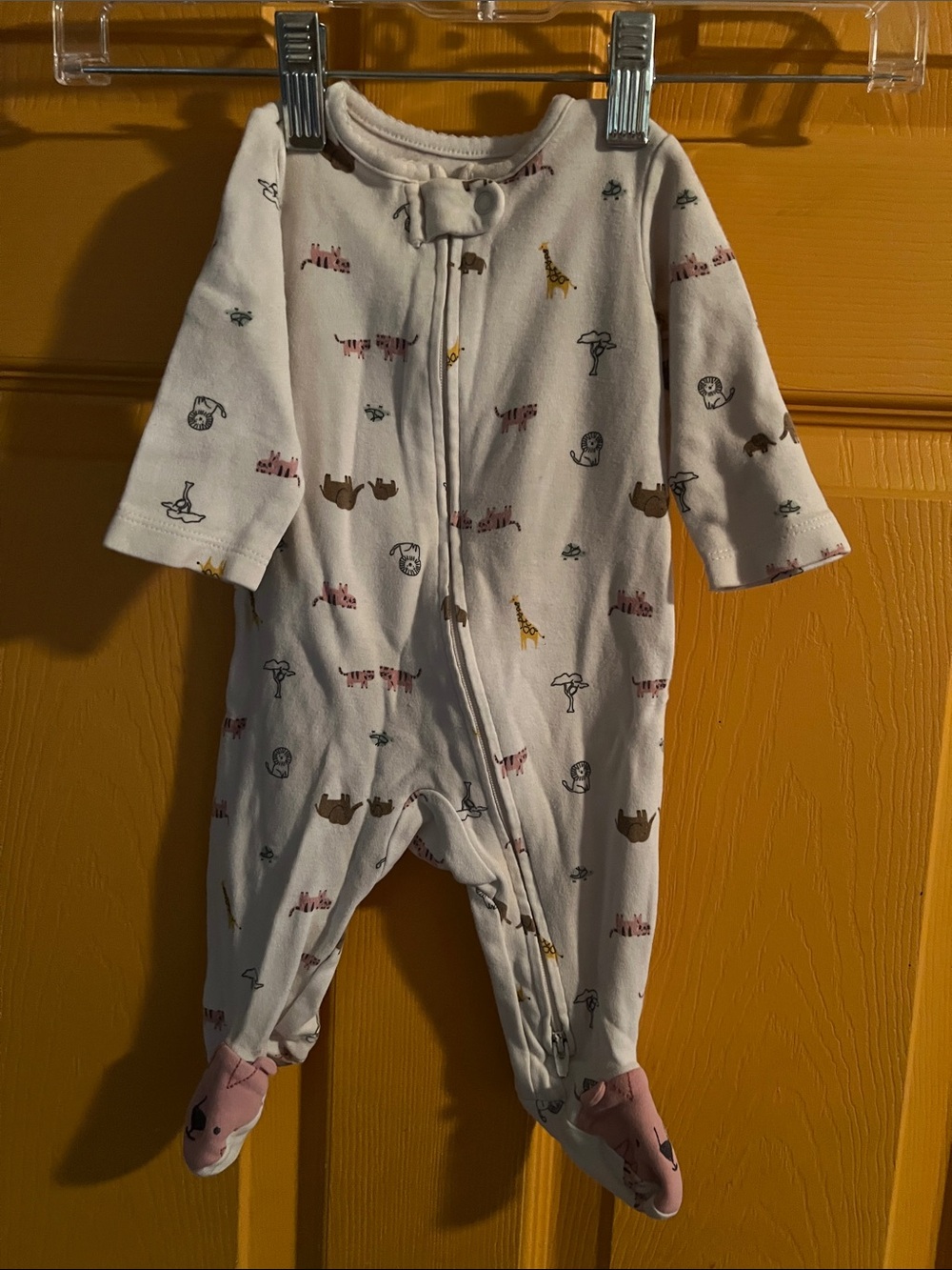 3 MONTHS CARTER’S BABY GIRL ONESIE